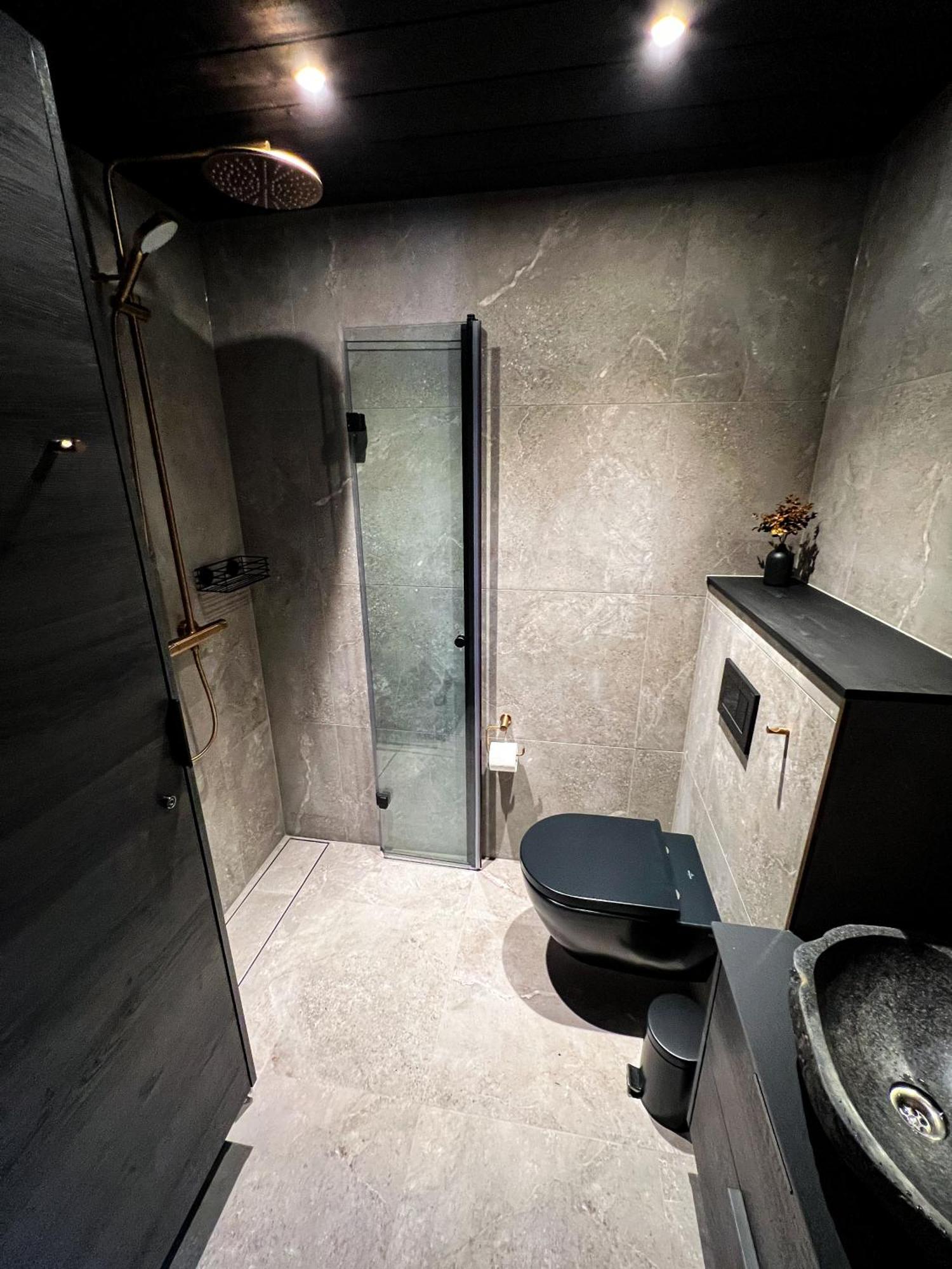 Silver Birch Resort Lapland ロヴァニエミ エクステリア 写真